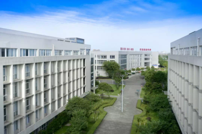 德阳科贸职业学院 立足产业前沿，培育应用型商贸英才